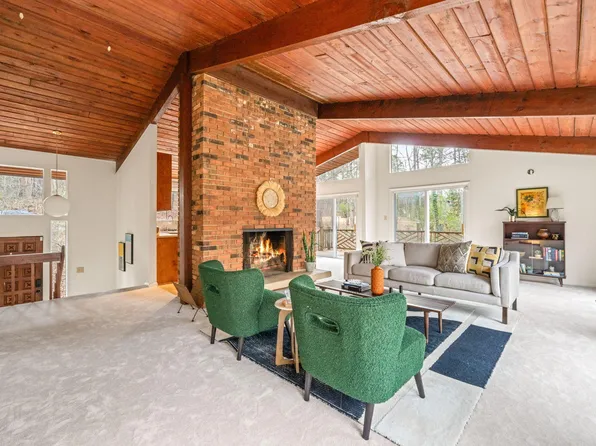 3918 Wynford Dr, Durham, NC 27707