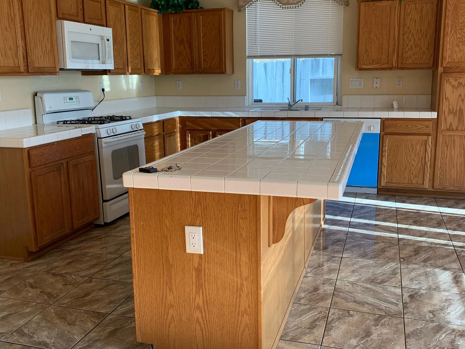 151 Nantucket Way — Photo 4