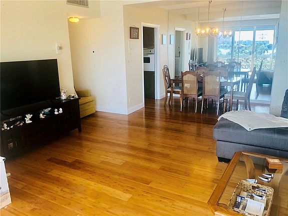 3rd image of 31 Island Way APT 405