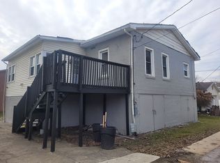 1102 1/2 13th Ave, Vienna, WV 26105