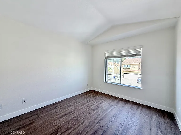 11426 Lomello Way — Photo 12