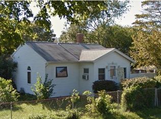 210 Sconticut Neck Rd, Fairhaven, MA 02719