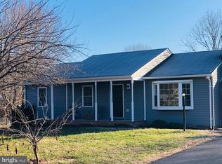 1409 Milestone Dr, Fredericksburg, VA 22407