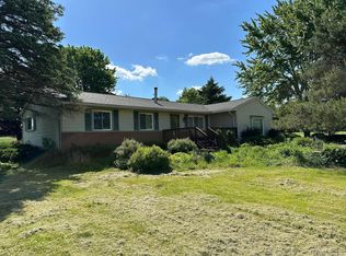 3167 Howland Rd, Almont, MI 48003