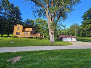 N27046 County Rd S, Blair, WI 54616