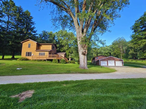 N27046 County Road S, Blair, WI 54616