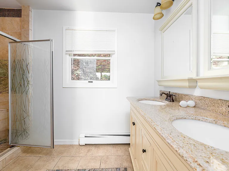 970 Upper Gulph Rd — Photo 14