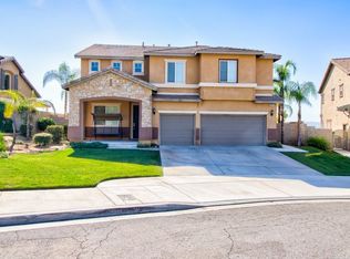 29997 Red Hill Rd, Highland, CA 92346