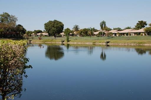 3rd image of 3530 Emerald Oaks Dr