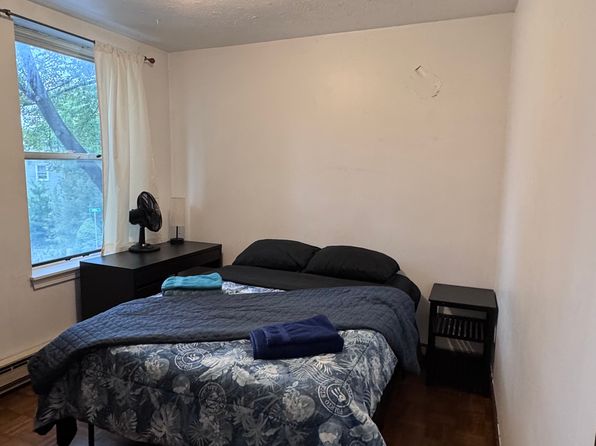 55 Rutherford Ave APT 2