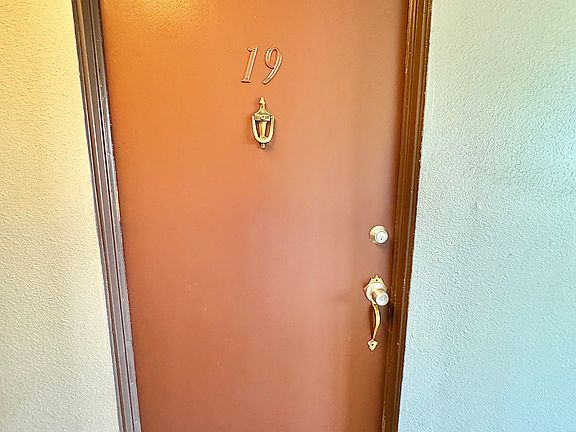 4th image of 11726 Lemay St APT 19