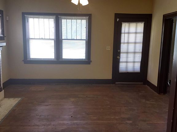4th image of 1228 NE 15th St