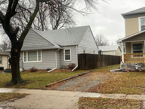 2nd image of 1804 Grant St