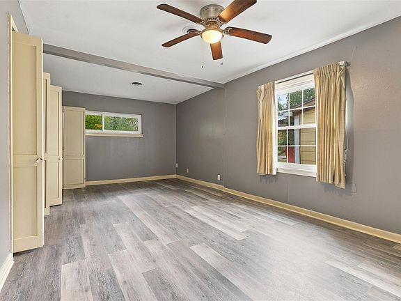 5th image of 8421 Baker Dr