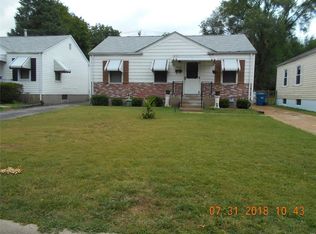 4432 Saint Leo Ln, Saint Ann, MO 63074