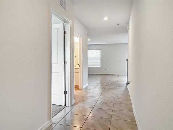 3rd image of 6803 BRANHAM MILL COURT