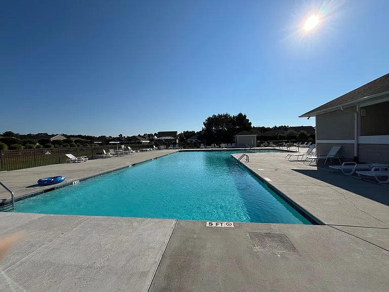 751 Stradleigh Ct — Photo 42