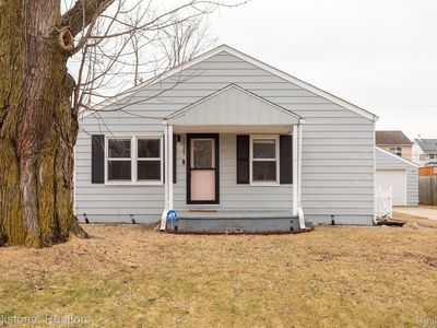 35285 College St, Westland, MI, 48185