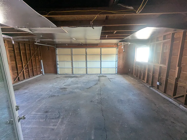 169 Oak Grove Rd — Photo 4