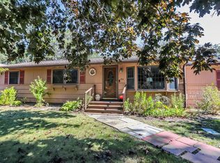84 Baxter St, Dennis Port, MA 02639