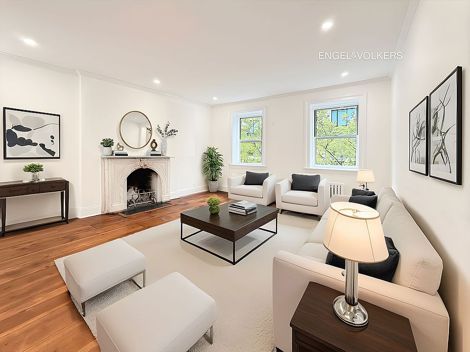 1st image of 206 E 13th St APT 4