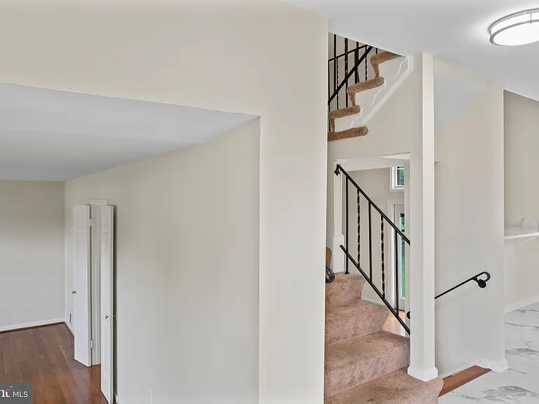 17004 Cashell Rd — Photo 31