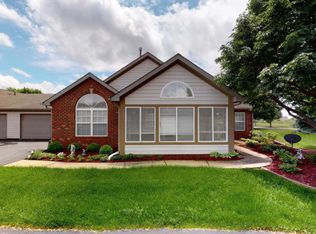 412 Stonegate Way #412, Manteno, IL 60950