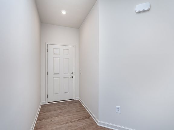 3rd image of 10912 Morab Dr