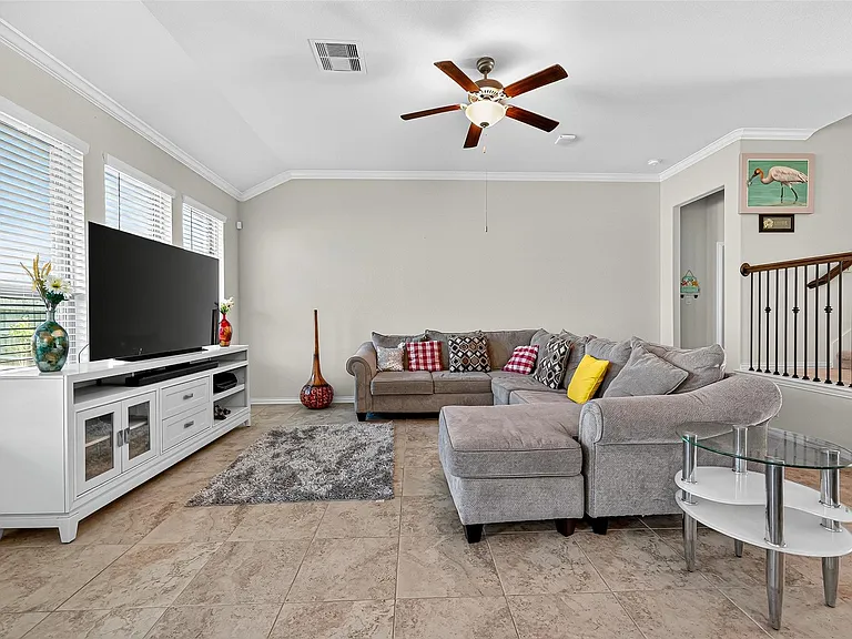 10519 Forfar Ln — Photo 11