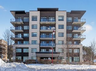 310 Centrum Blvd #204, Ottawa, ON K1E0A3
