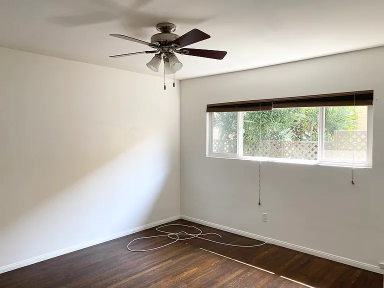 2215 Harriman Ln #A — Photo 15