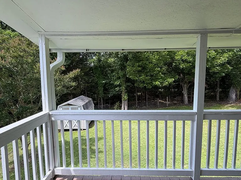 114 Schoolfield Dr — Photo 15