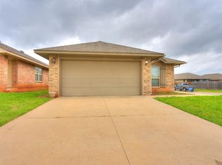 12717 Heritage Oaks Dr, Oklahoma City, OK 73120