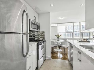 225 Davisville Avenue, Toronto, ON M4S 1G9