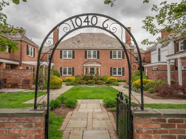 1046 Farmington Avenue #2, West Hartford, CT 06107