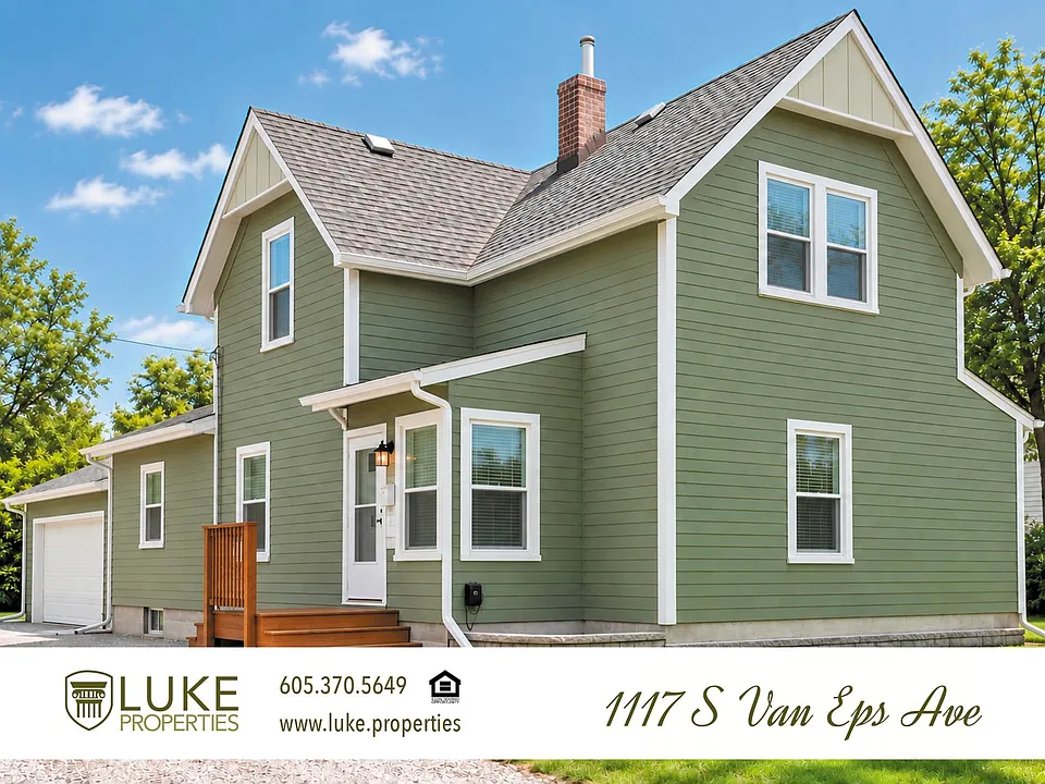 1117 S Van Eps Ave