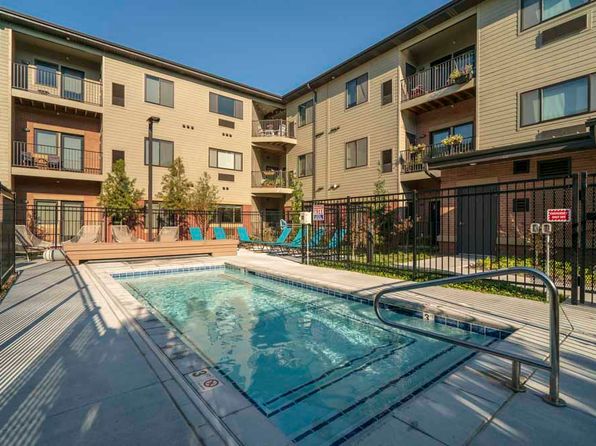 3601 Jones St APT 211