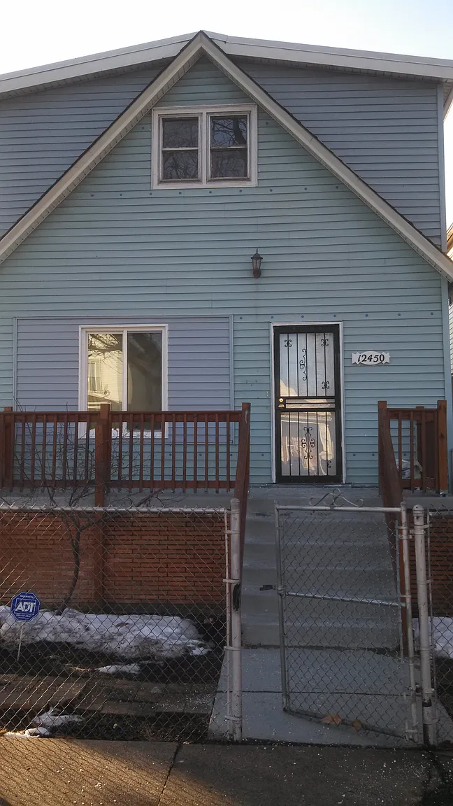 12450 S Parnell Ave photo 1
