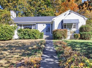 104 Sperry Drive, Guilford, CT 06437