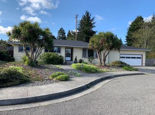 1520 Sun Dial Ct, Eureka, CA 95503