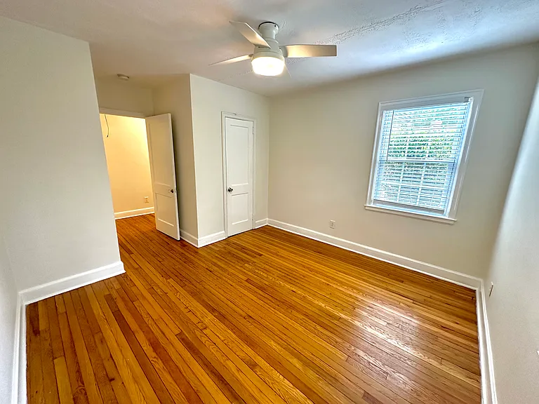 22 Sewanee Ave — Photo 15