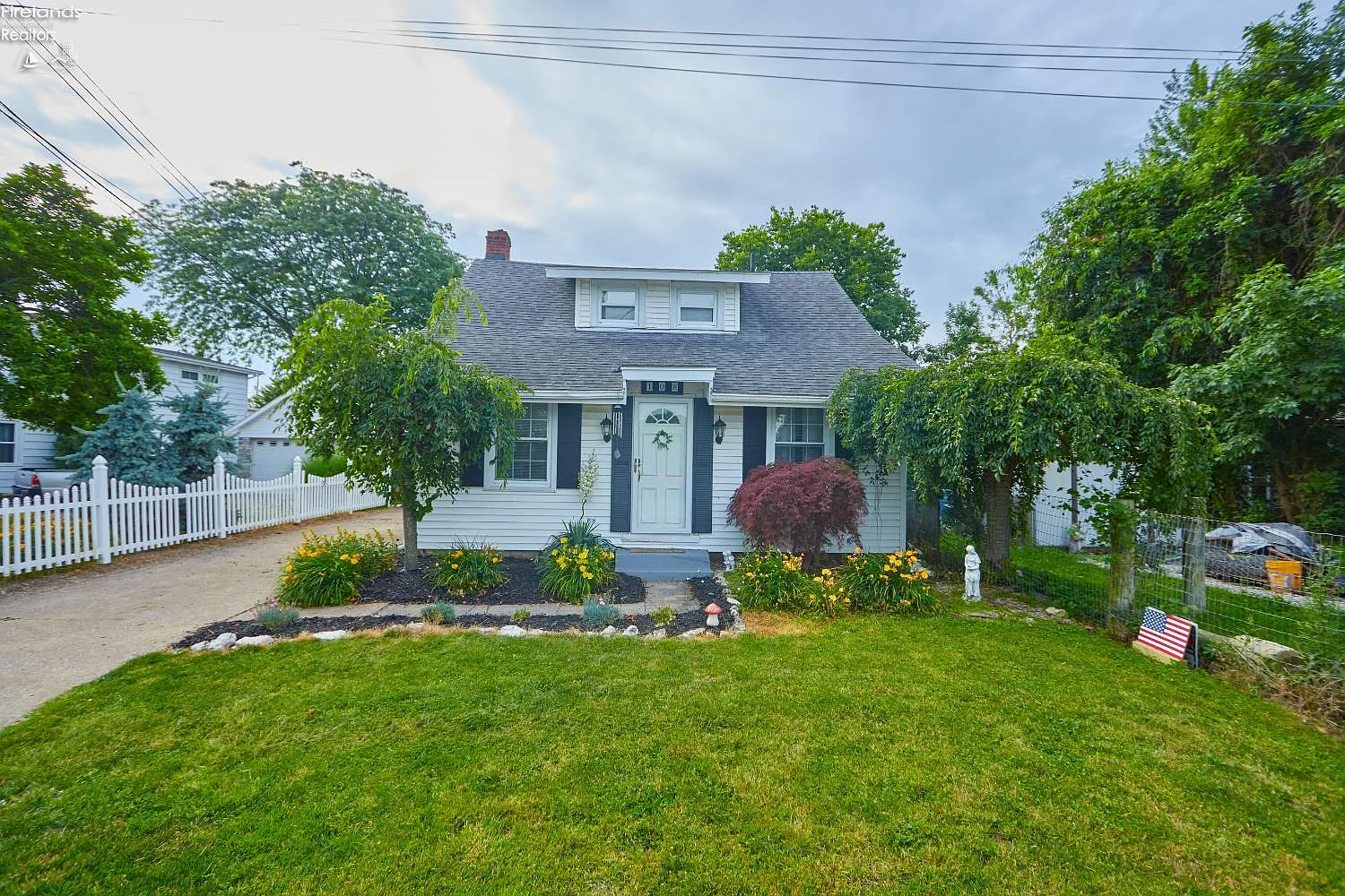 108 Rye Beach Rd photo 1