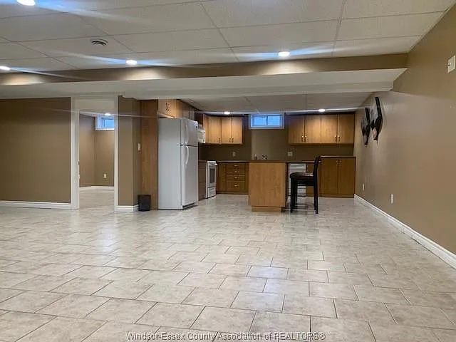 Building Photo - 2205 Edgemore Ave #BASEMENT