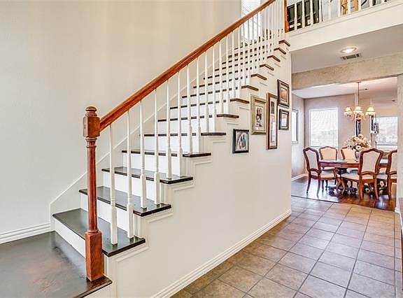 5th image of 5312 Vestia Dr