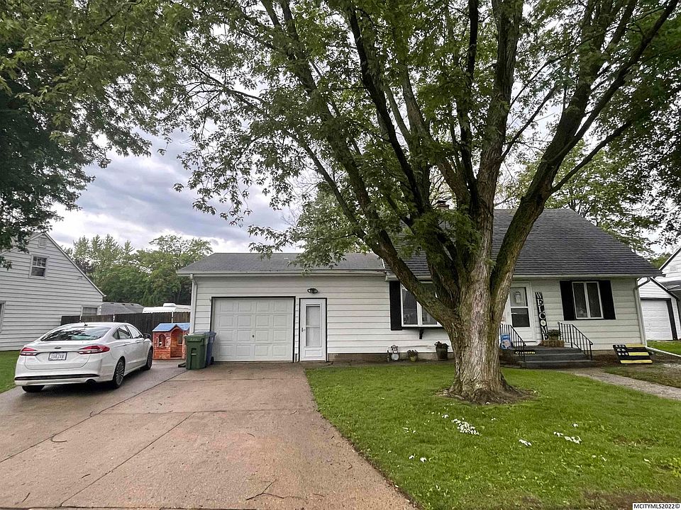 903 S Johnson St, Charles City, IA 50616 Zillow