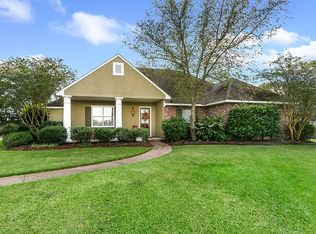 30583 Cypress Gln, Denham Springs, LA 70726