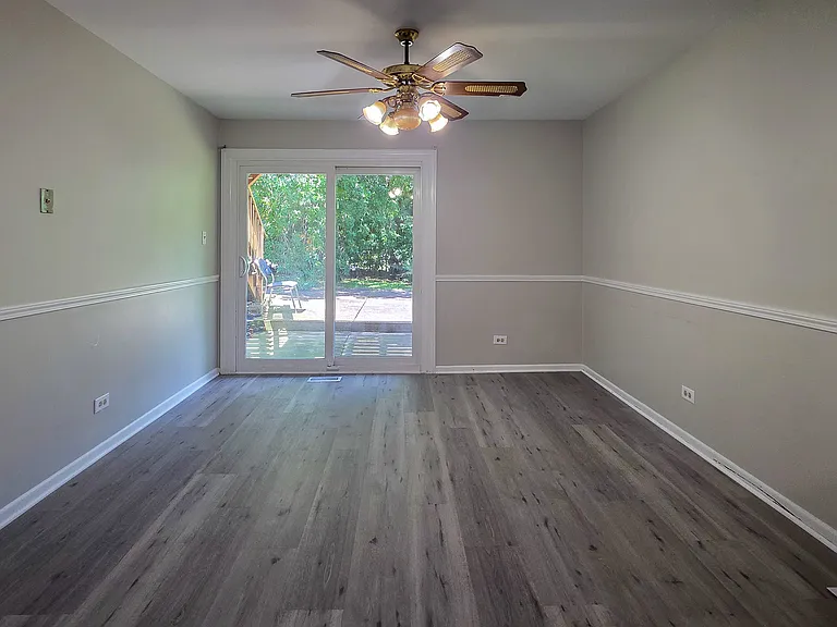 16724 Hillside Pl — Photo 6