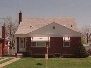 1289 N 11th St, Wyandotte, MI 48192