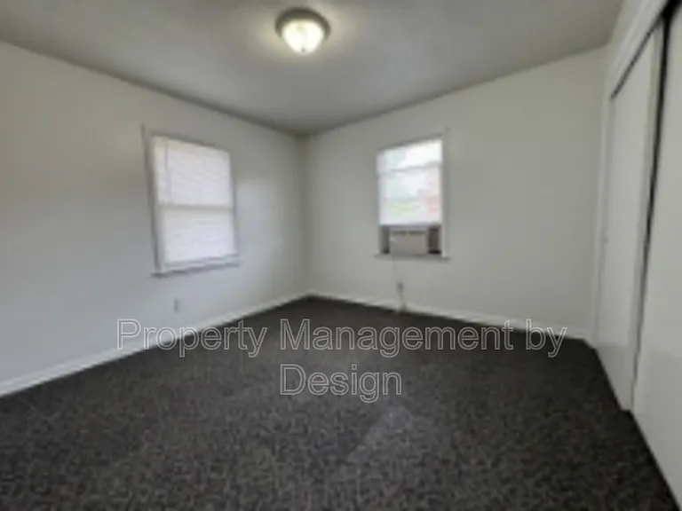 1039 5th St #7 — Photo 23