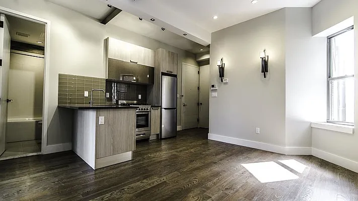 Rented by Nooklyn NYC LLC | media 39